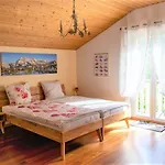 Mon Reve, Petit Dejeuner Bio, Jacuzzi Frühstückspension 3*