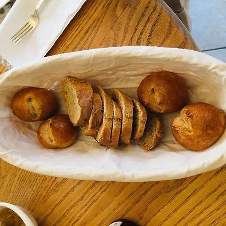 לינה וארוחת בוקר Mon Reve, Petit Dejeuner Bio, Jacuzzi