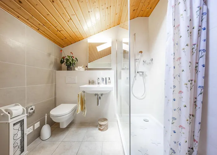 Mon Reve, Petit Dejeuner Bio, Jacuzzi Les Evouettes