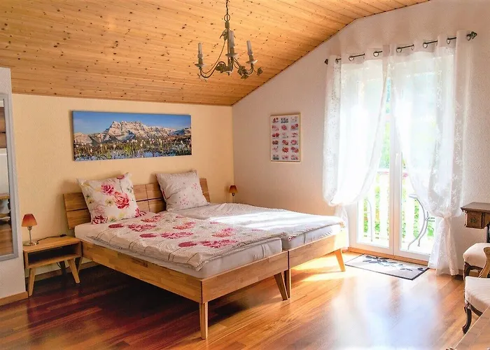 Mon Reve, Petit Dejeuner Bio, Jacuzzi B&B 3*