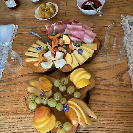 Mon Reve, Petit Dejeuner Bio, Jacuzzi Frühstückspension 3*