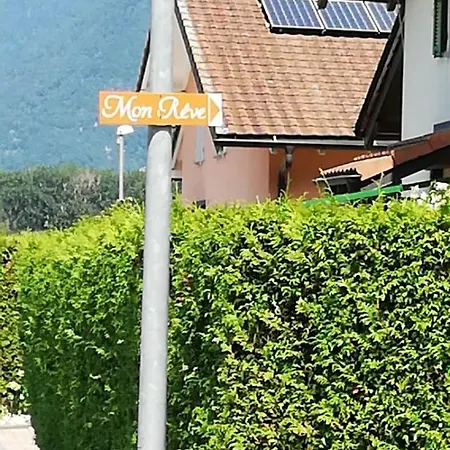 Mon Reve, Petit Dejeuner Bio, Jacuzzi Panzió